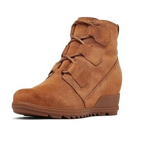 Sorel wedge Booties size 10 Congnac Like New